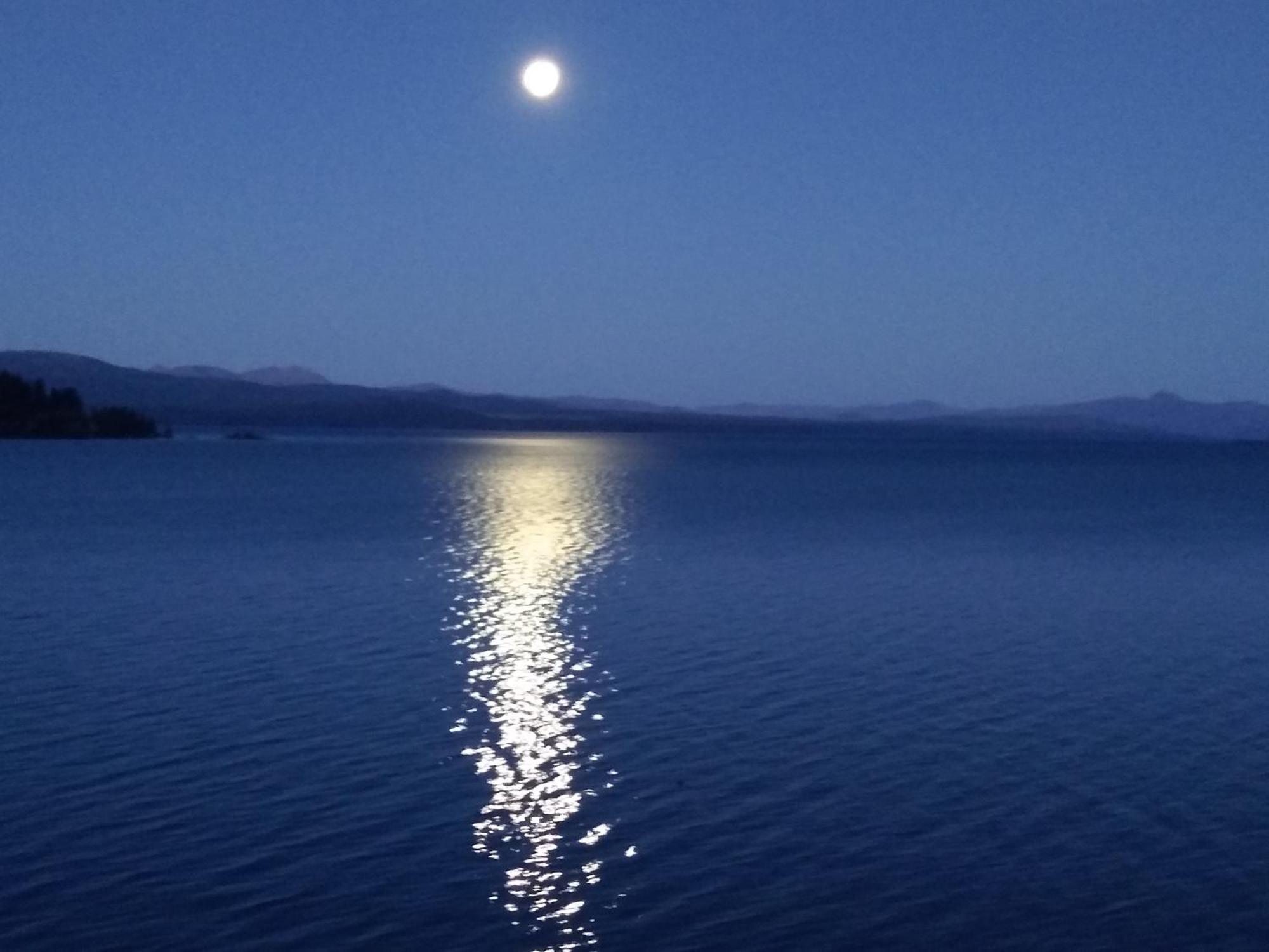 Murmullos Del Lago San Carlos de Bariloche Bagian luar foto